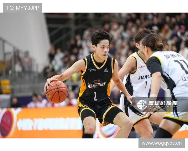 杨舒予比赛结束直接开买买买，感觉她的钱包阔过明星助理了吧